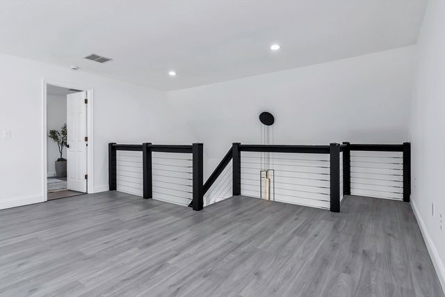 30 Anne Rd, North Andover, MA 01845