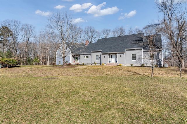 30 Anne Rd, North Andover, MA 01845