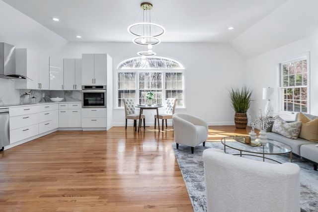 30 Anne Rd, North Andover, MA 01845