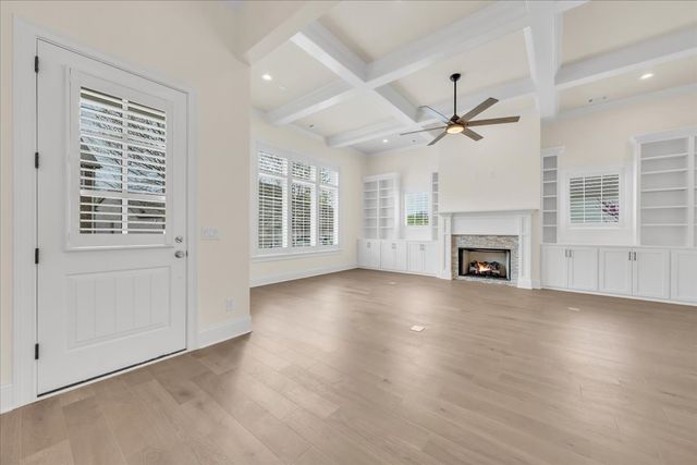 312 Flag Court, Gallatin, TN 37066