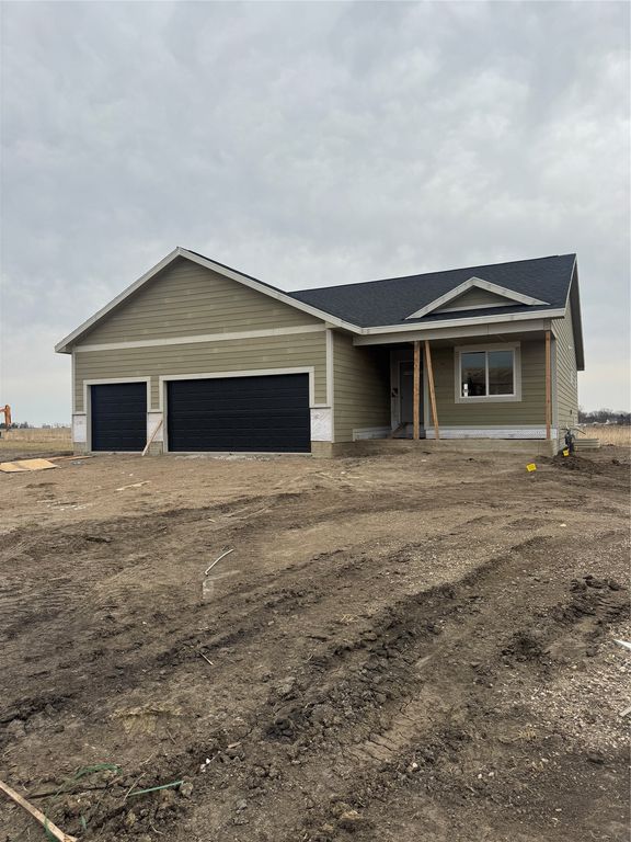 1355 NW Linda Lane, Waukee, IA 50263