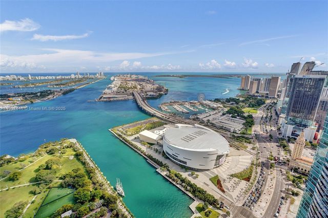 900 Biscayne Blvd 6107, Miami, FL 33132