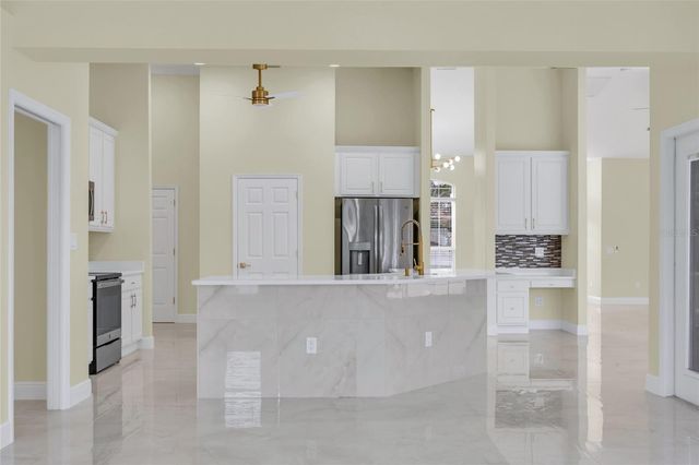 11206 CROOKED RIVER CT COURT, Clermont, FL 34711