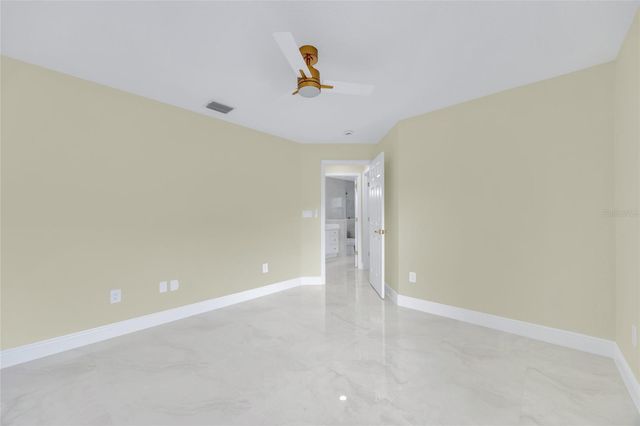 11206 CROOKED RIVER CT COURT, Clermont, FL 34711