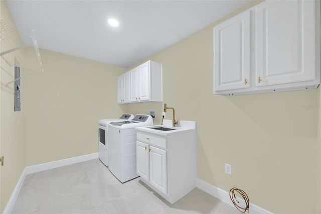 11206 CROOKED RIVER CT COURT, Clermont, FL 34711