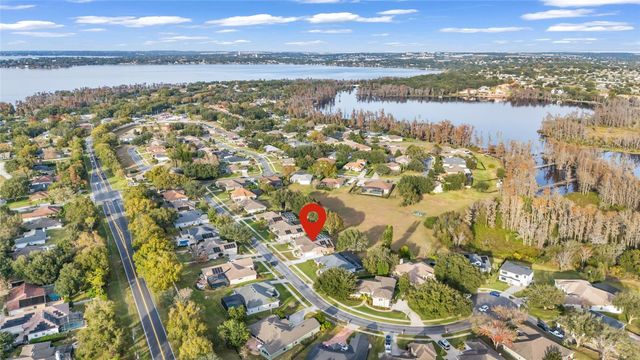 11206 CROOKED RIVER CT COURT, Clermont, FL 34711