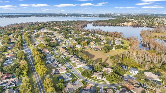 11206 CROOKED RIVER CT COURT, Clermont, FL 34711