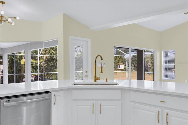 11206 CROOKED RIVER CT COURT, Clermont, FL 34711