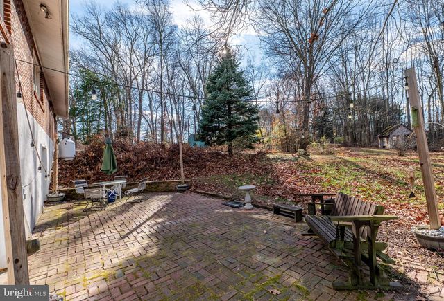 929 N MANOR RD, Honey Brook, PA 19344