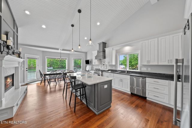 150 Motthaven Drive, Crossville, TN 38558