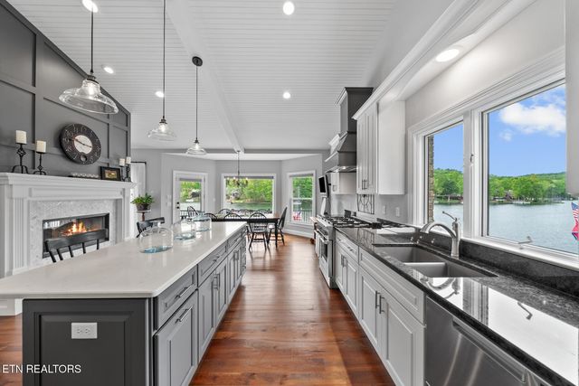 150 Motthaven Drive, Crossville, TN 38558
