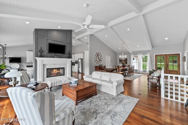 150 Motthaven Drive, Crossville, TN 38558