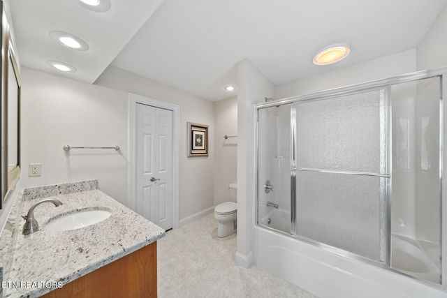 150 Motthaven Drive, Crossville, TN 38558