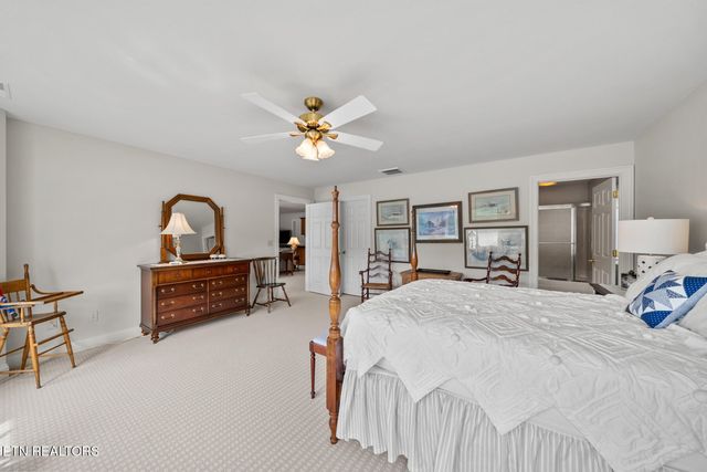 150 Motthaven Drive, Crossville, TN 38558