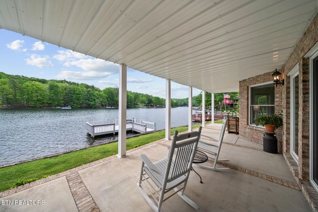 150 Motthaven Drive, Crossville, TN 38558
