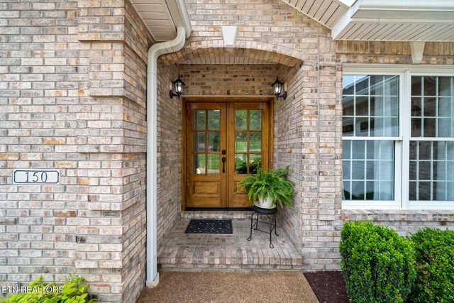 150 Motthaven Drive, Crossville, TN 38558