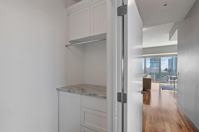 929 Portland Avenue 2501, Minneapolis, MN 55404