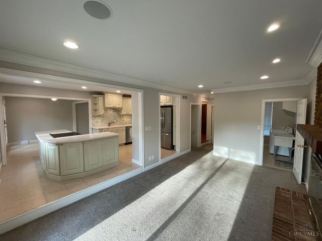 6368 Terra Court, Green Twp, OH 45248