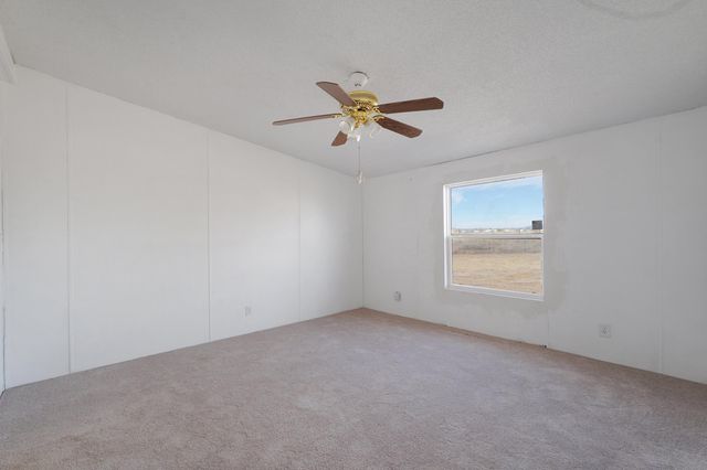 87 Caballo Avenue, Moriarty, NM 87035