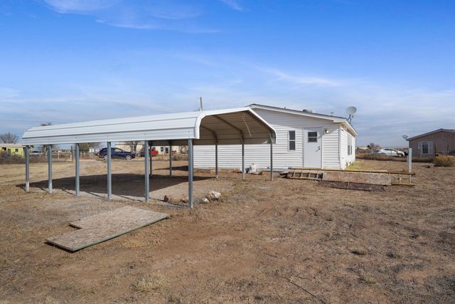 87 Caballo Avenue, Moriarty, NM 87035