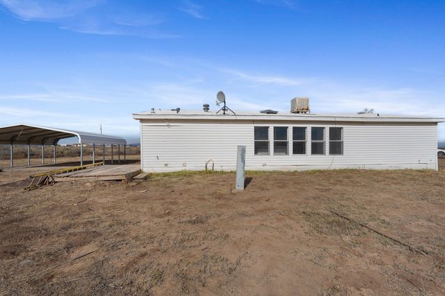 87 Caballo Avenue, Moriarty, NM 87035