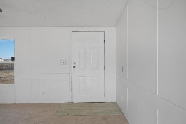 87 Caballo Avenue, Moriarty, NM 87035