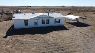 87 Caballo Avenue, Moriarty, NM 87035