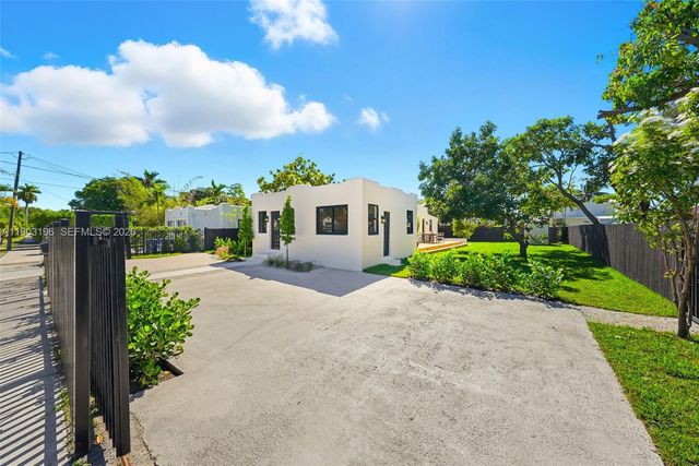 2544 SW 19th Street, Miami, FL 33145