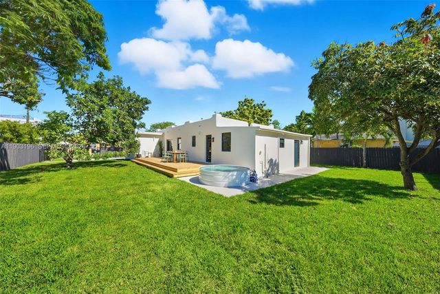 2544 SW 19th Street, Miami, FL 33145