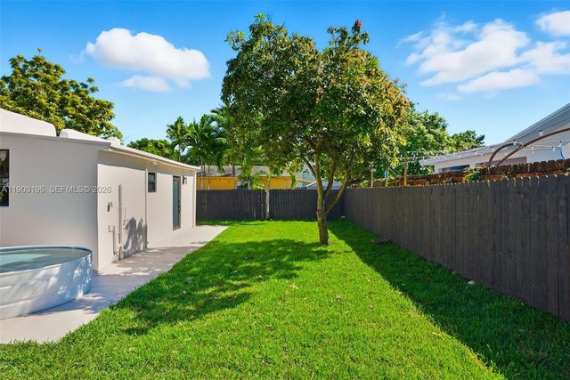 2544 SW 19th Street, Miami, FL 33145
