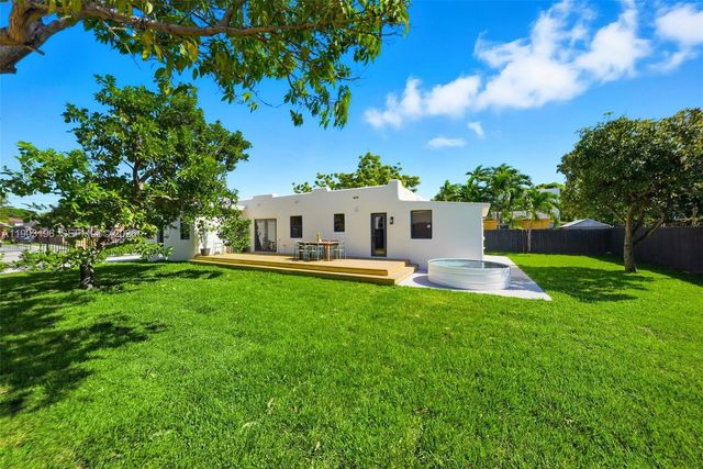 2544 SW 19th Street, Miami, FL 33145