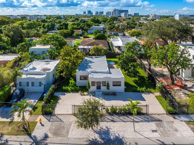 2544 SW 19th Street, Miami, FL 33145