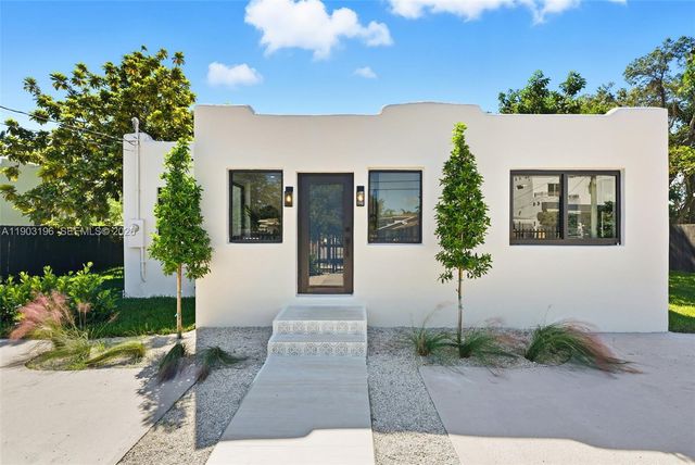 2544 SW 19th Street, Miami, FL 33145