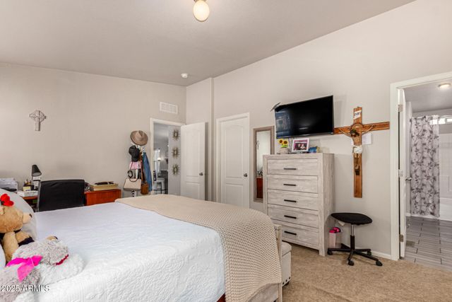 20514 W NARRAMORE Road, Buckeye, AZ 85326