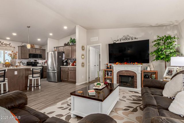 20514 W NARRAMORE Road, Buckeye, AZ 85326