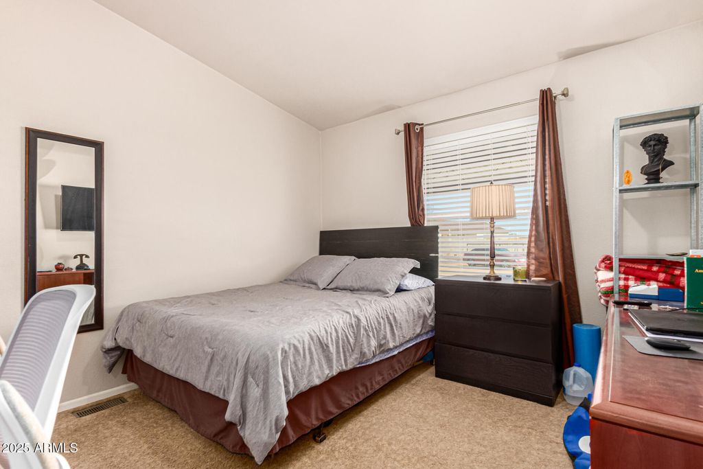 Image 18 of property listing at 20514 W NARRAMORE Road, Buckeye, AZ 85326