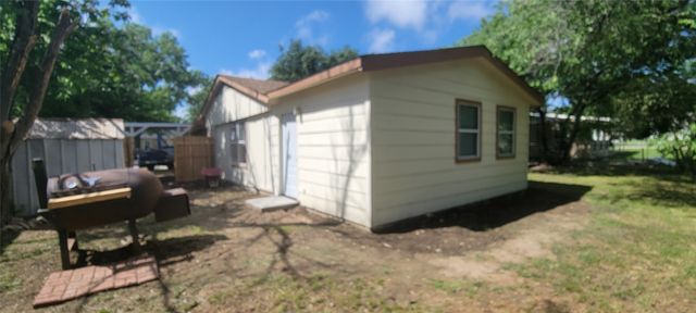 103 Lorie Street, Alvarado, TX 76009