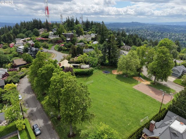 0 Sw McDonnell, Portland, OR 97239