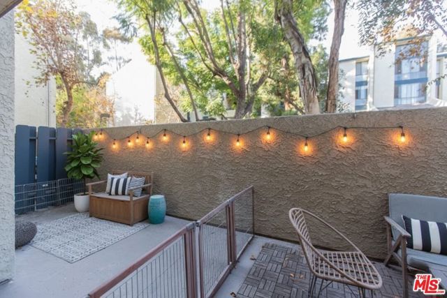 4041 Via Marisol 111, Los Angeles, CA 90042