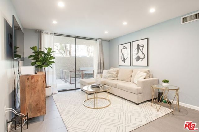 4041 Via Marisol 111, Los Angeles, CA 90042