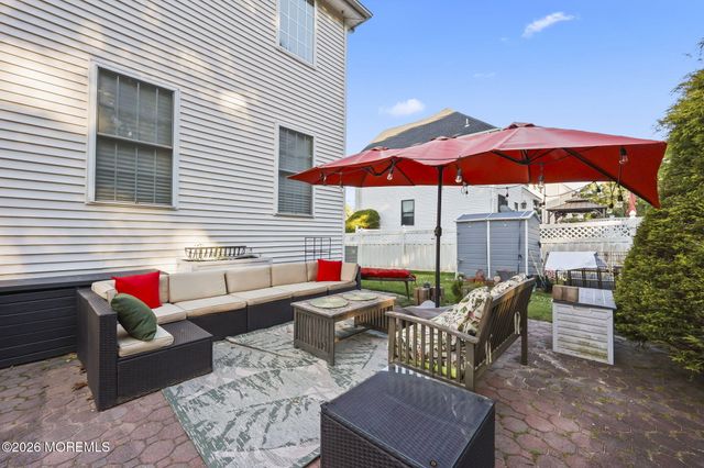 26 Summerhill Avenue, Jackson, NJ 08527