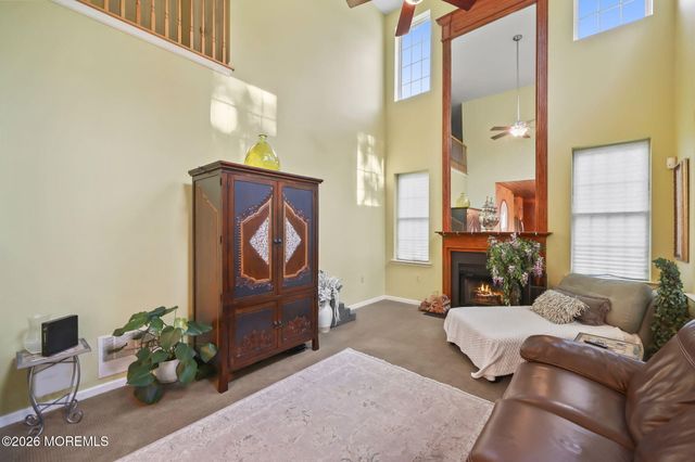 26 Summerhill Avenue, Jackson, NJ 08527