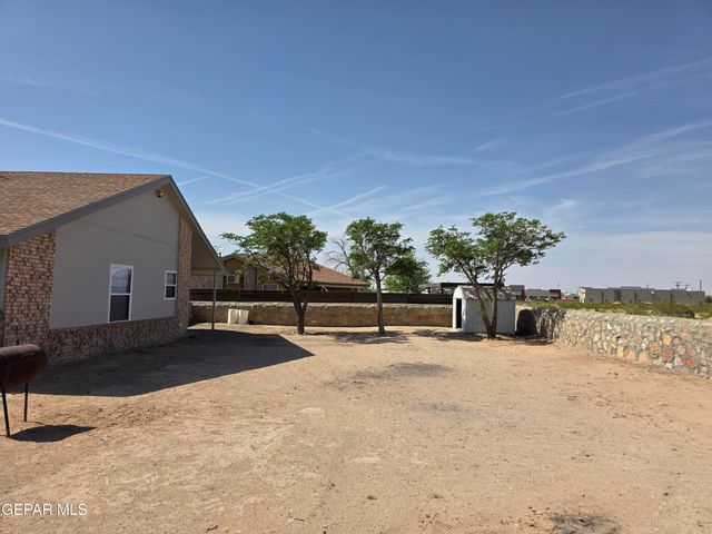 297 BARREL CACTUS Drive, Horizon City, TX 79928