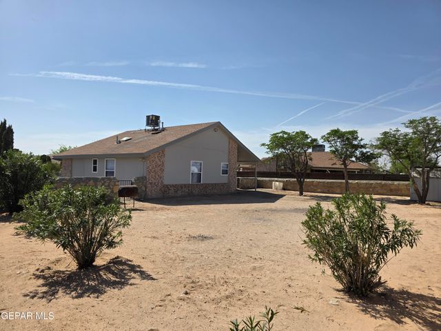 297 BARREL CACTUS Drive, Horizon City, TX 79928