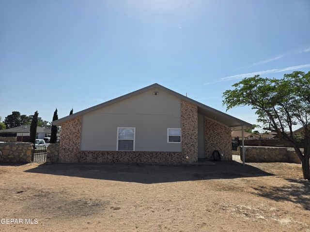 297 BARREL CACTUS Drive, Horizon City, TX 79928