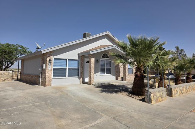 297 BARREL CACTUS Drive, Horizon City, TX 79928