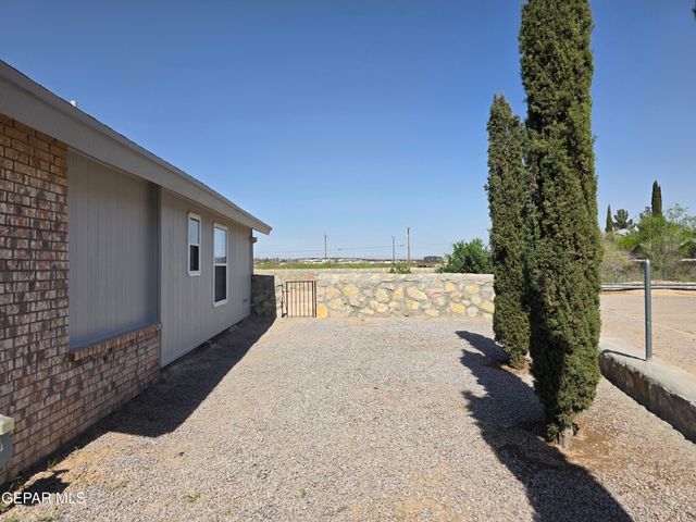 297 BARREL CACTUS Drive, Horizon City, TX 79928