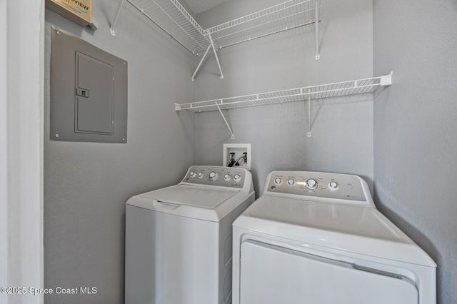 5663 Star Rush Drive 107, Melbourne, FL 32940