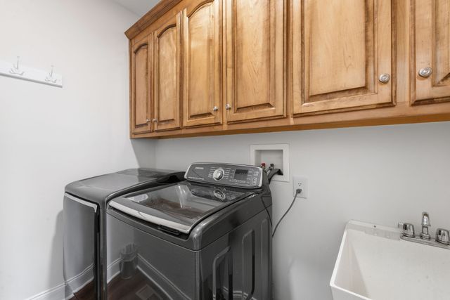 72 Lancaster St, Hillsboro, TN 37342
