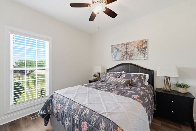 72 Lancaster St, Hillsboro, TN 37342